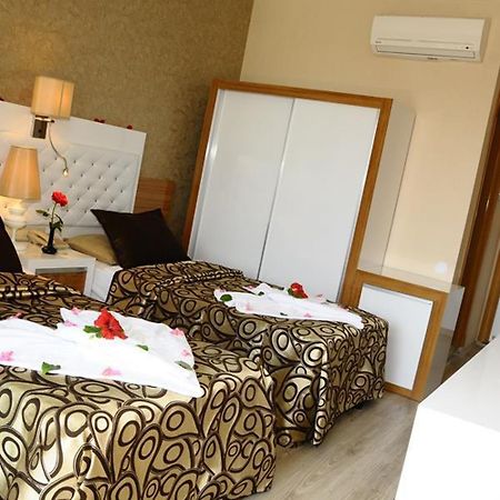 Club Tess Hotel كوناكلي المظهر الخارجي الصورة