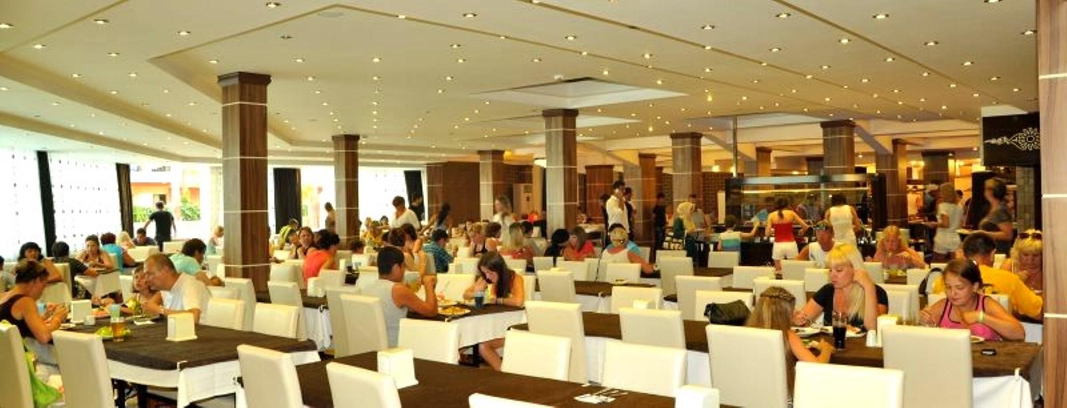 Club Tess Hotel كوناكلي المظهر الخارجي الصورة