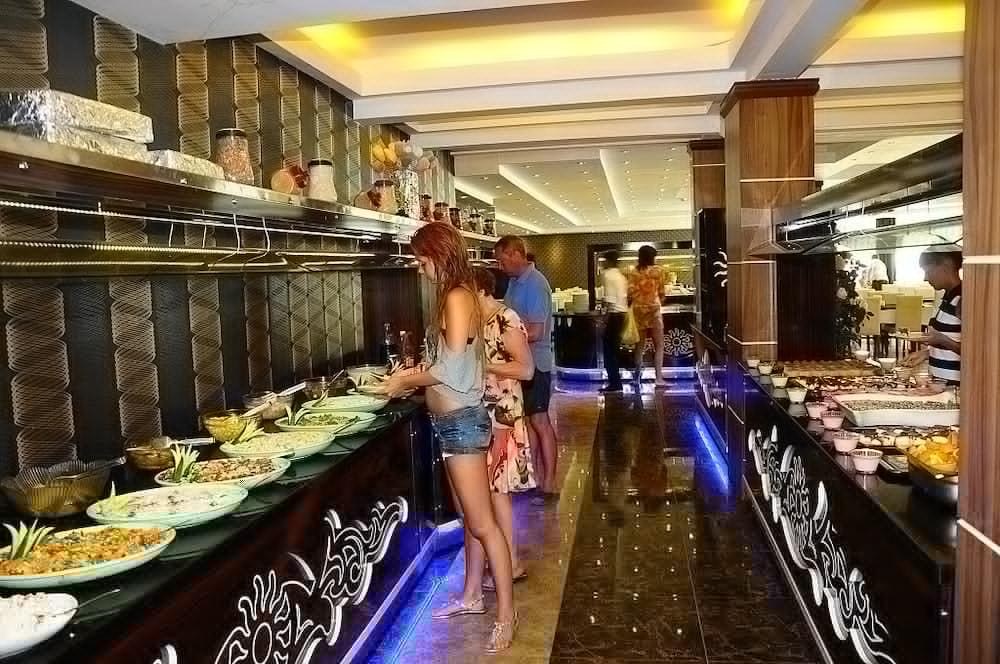 Club Tess Hotel كوناكلي المظهر الخارجي الصورة