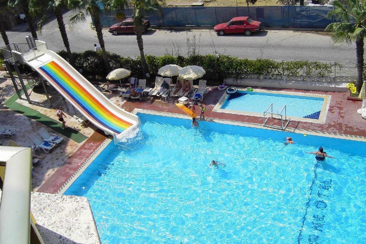 Club Tess Hotel كوناكلي المظهر الخارجي الصورة